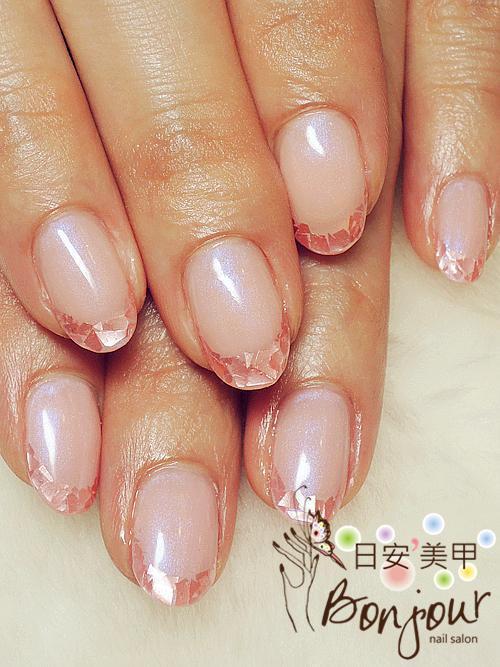 亮片風法式光療指甲 - 台北東區美甲:日安美甲 Bonjour Nail Salon