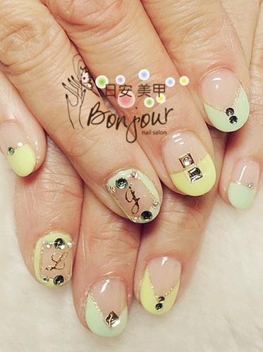 春系翠綠法式風光療指甲 - 台北東區美甲:日安美甲 Bonjour Nail Salon