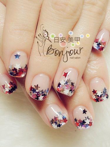 台北東區美甲 日安美甲:法式星星款光療指甲 Bonjour Nail Salon