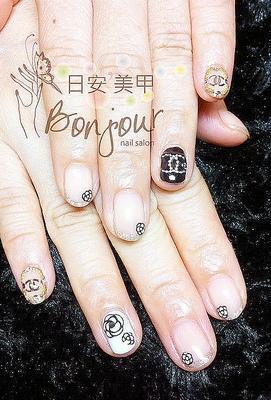 時尚小香款光療指甲 - 台北東區指甲彩繪:日安美甲 Bonjour Nail Salon