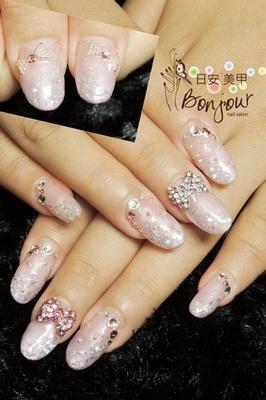 蝴蝶結風格新娘光療指甲 - 台北東區美甲指甲彩繪:日安美甲 Bonjour Nail Salon