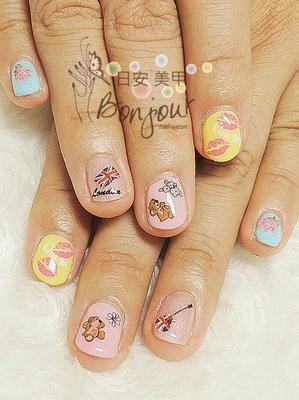 童趣大集合光療指甲 - 台北東區指甲彩繪:日安美甲 Bonjour Nail Salon