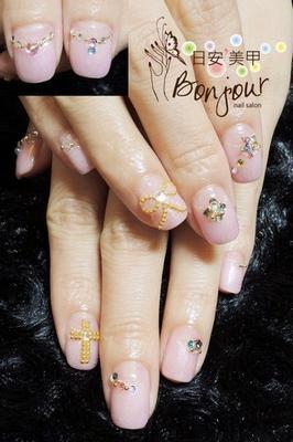 粉色反法式蝴蝶結光療指甲 - 台北東區美甲指甲彩繪:日安美甲 Bonjour Nail Salon