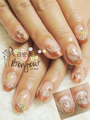 聖母天使風光療指甲 - 台北東區指甲彩繪:日安美甲 Bonjour Nail Salon