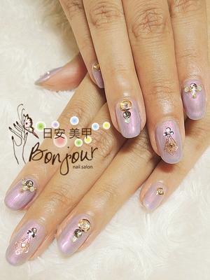 紫色華麗歐洲風光療指甲 - 台北東區指甲彩繪:日安美甲 Bonjour Nail Salon