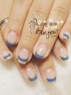 藍金雙色法式光療指甲 - 台北東區美甲:日安美甲 Bonjour Nail Salon