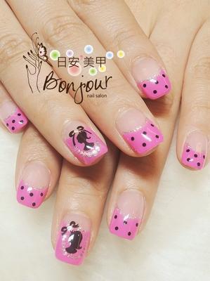 芭比風光療指甲 - 台北東區美甲:日安美甲 Bonjour Nail Salon
