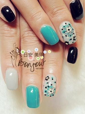 手繪花卉風光療指甲 - 台北東區美甲指甲彩繪:日安美甲 Bonjour Nail Salon