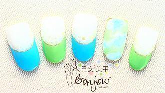 法式大理石紋光療指甲:台北東區美甲彩繪店-Bonjour Nails