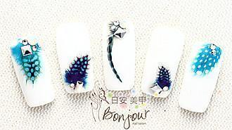 藍色羽毛光療指甲:台北東區美甲彩繪店-Bonjour Nails