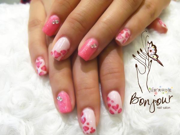 紫色系小花手繪風格光療指甲:台北東區美甲彩繪店-Bonjour Nails