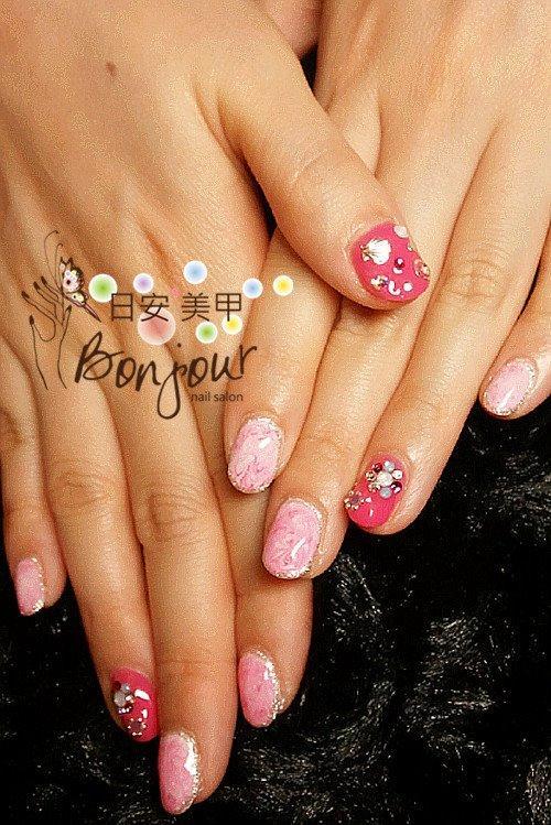桃色大理石紋混搭海洋風光療指甲:台北東區美甲彩繪店-Bonjour Nails