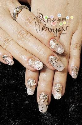 婚禮新娘造型款光療指甲 - 台北東區美甲指甲彩繪:日安美甲 Bonjour Nail Salon