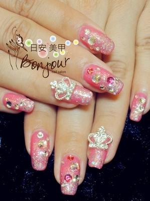 婚禮新娘造型款光療指甲5 - 台北東區美甲指甲彩繪:日安美甲 Bonjour Nail Salon