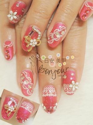 婚禮新娘造型款光療指甲7 - 台北東區美甲指甲彩繪:日安美甲 Bonjour Nail Salon